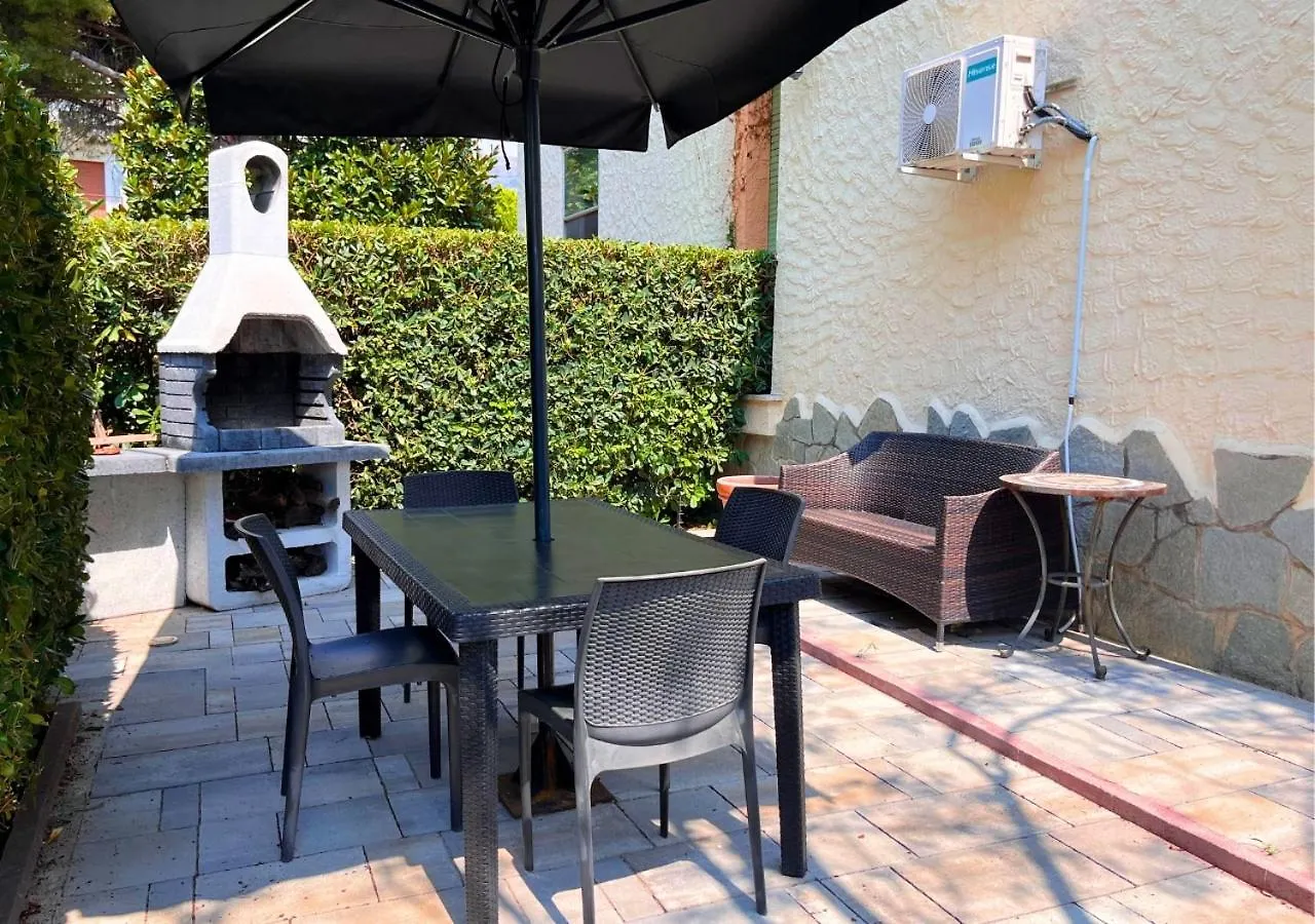 Holiday home La Luna E Il Falo Ceriale Italy