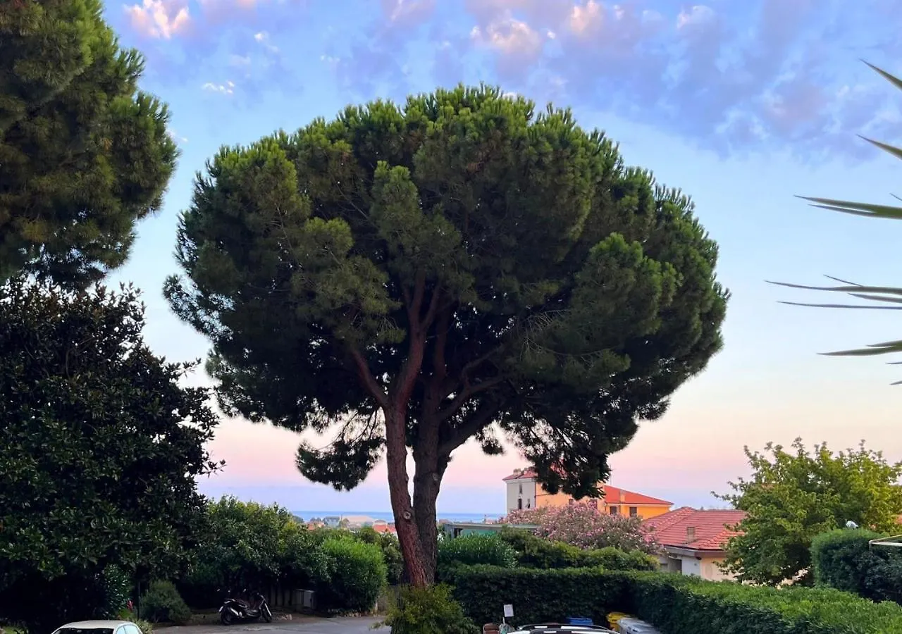 La Luna E Il Falo Ceriale Holiday home
